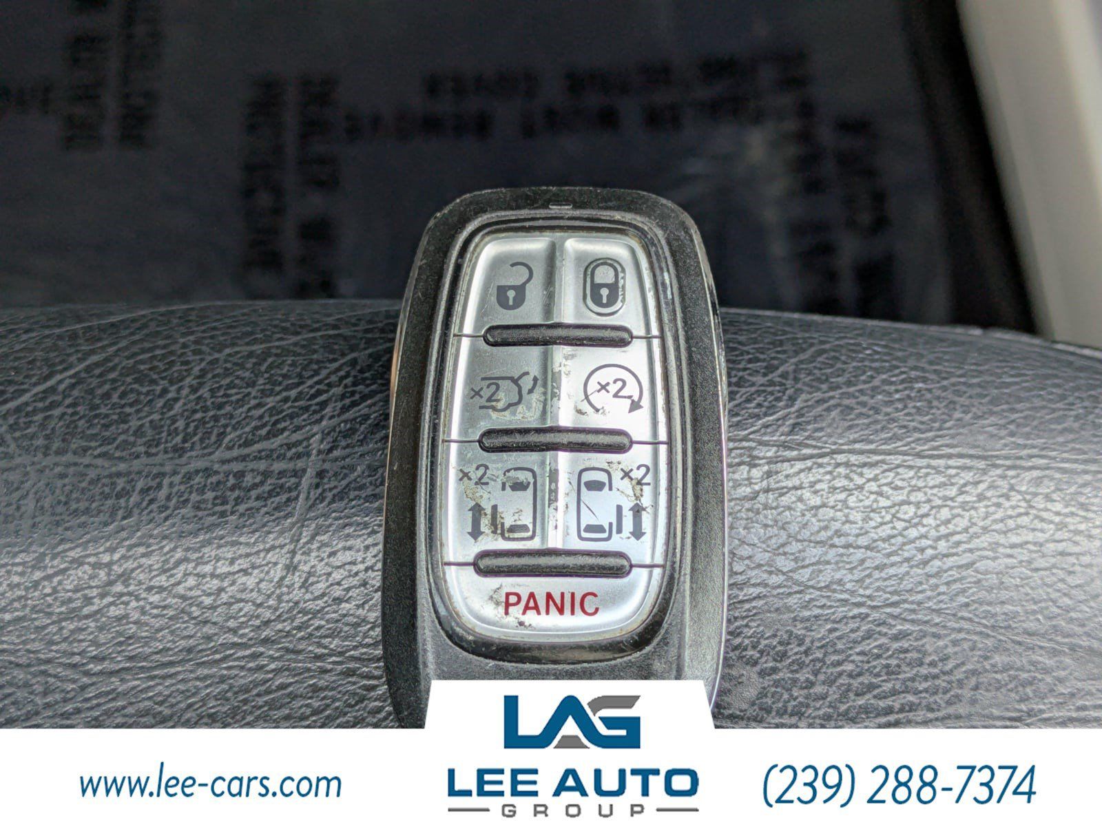 Used 2019 Chrysler Pacifica Touring-L FWD image 29
