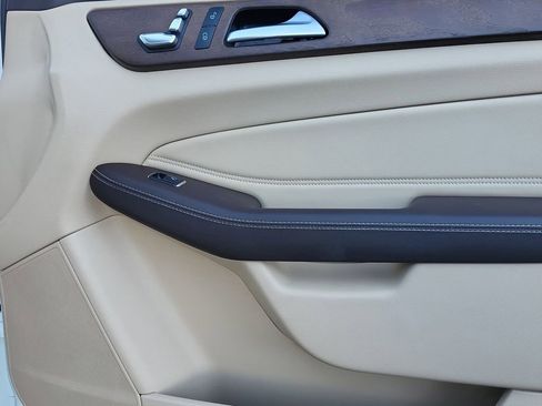 Used 2019 Mercedes-Benz GLE 400 GLE 400 image 17