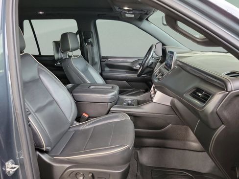 Used 2021 GMC Yukon SLT w/ SLT Premium Package AWD/4WD image 6
