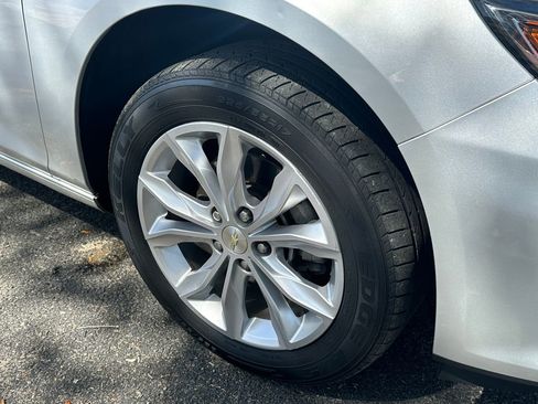 Used 2019 Chevrolet Malibu LT w/ Leather Package image 47