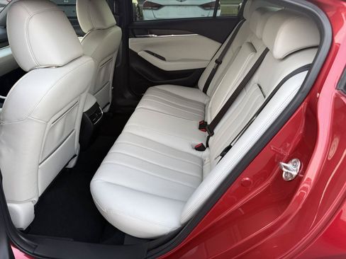 Used 2018 MAZDA MAZDA6 Signature FWD image 9
