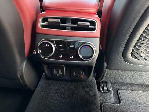 Used 2023 Genesis GV70 2.5T w/ Sport Prestige Package AWD/4WD image 21