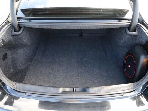 Used 2016 Dodge Charger R/T Scat Pack w/ Beats Audio Group RWD image 6