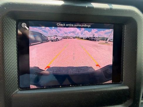 Used 2022 Jeep Gladiator Sport AWD/4WD image 13