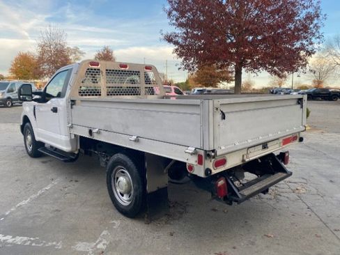 Used 2017 Ford F250 XL image 6