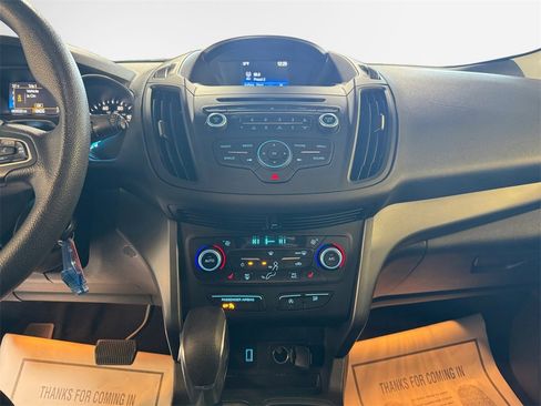 Used 2018 Ford Escape SE image 22