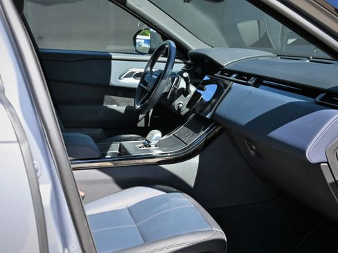Used 2024 Land Rover Range Rover Velar Dynamic SE image 27