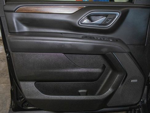 Used 2023 Chevrolet Tahoe High Country image 10