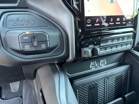 New 2026 RAM 3500 Big Horn AWD/4WD image 30