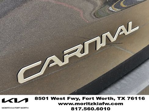 New 2026 Kia Carnival EX FWD image 8