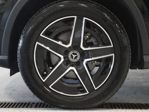 Used 2026 Mercedes-Benz GLC 300 4MATIC image 8