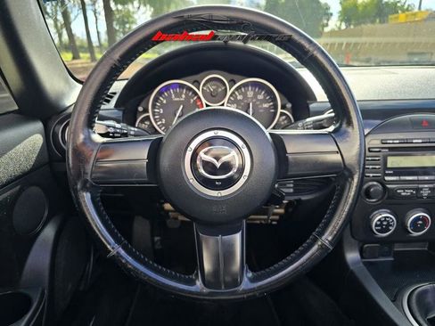 Used 2013 MAZDA MX-5 Miata Sport image 16