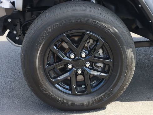 Used 2022 Jeep Gladiator Mojave image 31