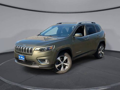 Used 2021 Jeep Cherokee Limited w/ Trailer Tow Group AWD/4WD image 1