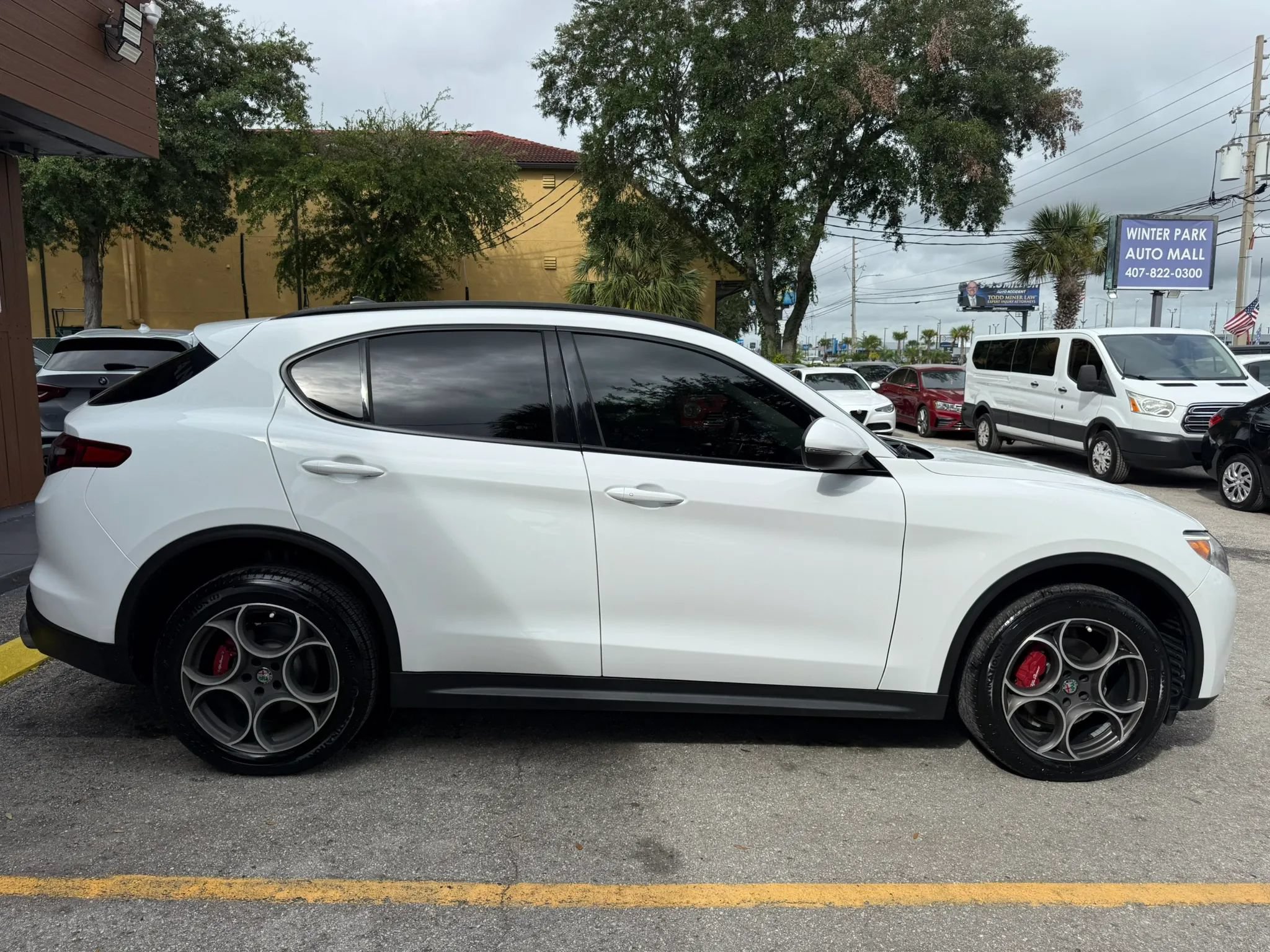 Used 2019 Alfa Romeo Stelvio Sport w/ Quick Order Package 22K Sport RWD image 4
