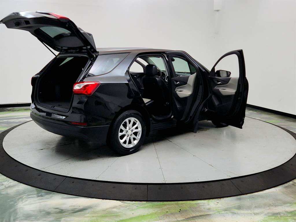 Used 2020 Chevrolet Equinox LS FWD image 11