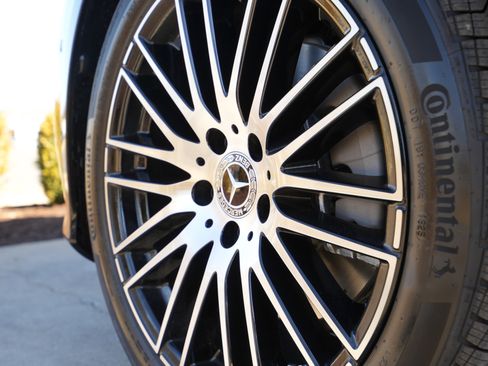 New 2026 Mercedes-Benz C 300 4MATIC Sedan image 12