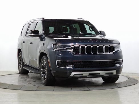 Used 2024 Jeep Wagoneer Series III image 10