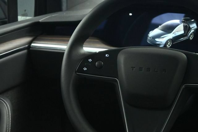 Used 2024 Tesla Model X AWD/4WD image 42