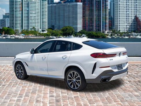 Used 2022 BMW X6 xDrive40i w/ M Sport Package AWD/4WD image 7