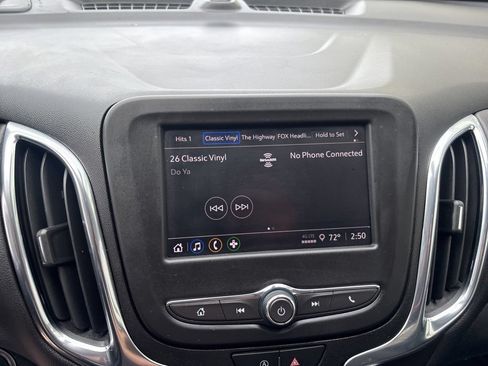 Used 2023 Chevrolet Equinox LT AWD/4WD image 17