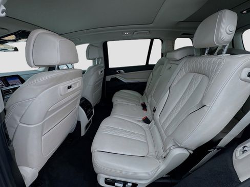 Used 2020 BMW X7 xDrive40i w/ Premium Package image 19