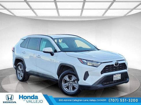 Used 2024 Toyota RAV4 XLE image 1