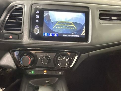 Used 2022 Honda HR-V Sport image 24