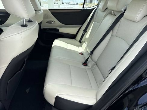 Certified 2024 Lexus ES 250 w/ Premium Package AWD/4WD image 23