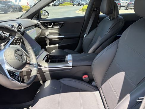 Used 2025 Mercedes-Benz C 300 Sedan image 17