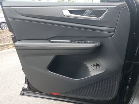 New 2026 Volkswagen Atlas Cross Sport SEL Premium R-Line image 30