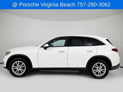 Used 2025 Mercedes-Benz GLC 300 4MATIC image 2