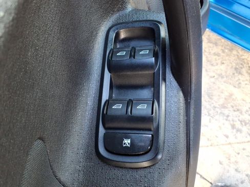 Used 2019 Ford Fiesta SE FWD image 12