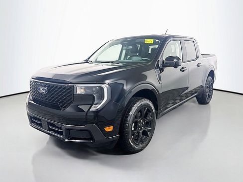 New 2026 Ford Maverick Lariat AWD/4WD image 3