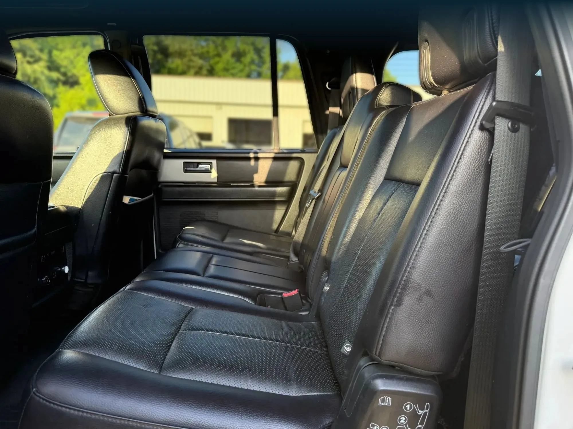 Used 2017 Ford Expedition EL Limited RWD image 21