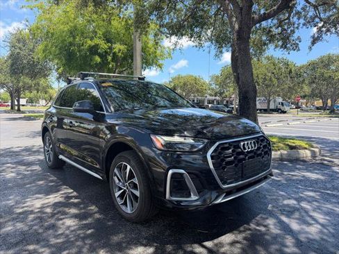Used 2023 Audi Q5 2.0T Premium w/ Convenience Package AWD/4WD image 8