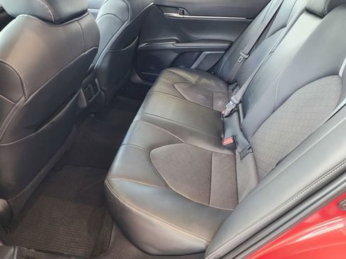 Used 2021 Toyota Camry XSE image 14