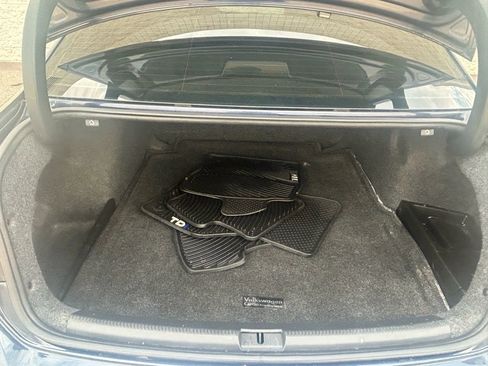 Used 2013 Volkswagen Passat TDI SE image 9