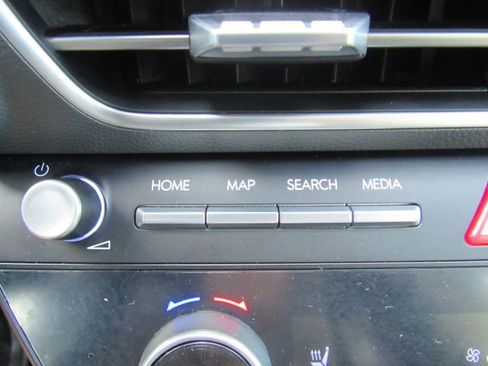 Used 2025 Hyundai Sonata SEL image 43