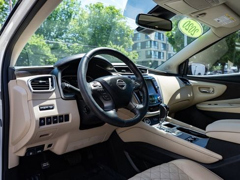 Used 2020 Nissan Murano Platinum w/ Cargo Package AWD/4WD image 24