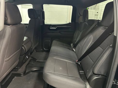 Used 2025 Chevrolet Silverado 1500 RST w/ Redline Edition AWD/4WD image 22