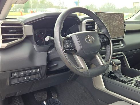 Used 2023 Toyota Tundra Limited AWD/4WD image 20