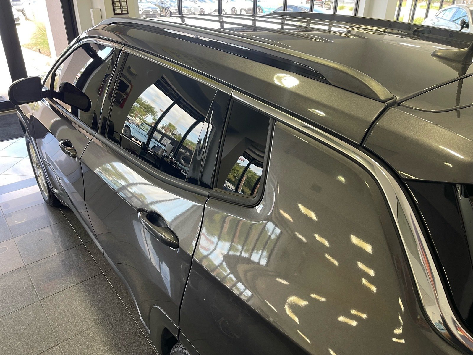Used 2022 Jeep Compass Latitude FWD image 14
