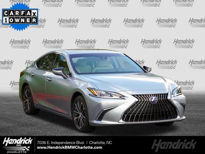 Used 2022 Lexus ES 300h w/ Premium Package