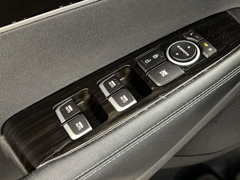 Used 2019 Kia Sorento EX image 13