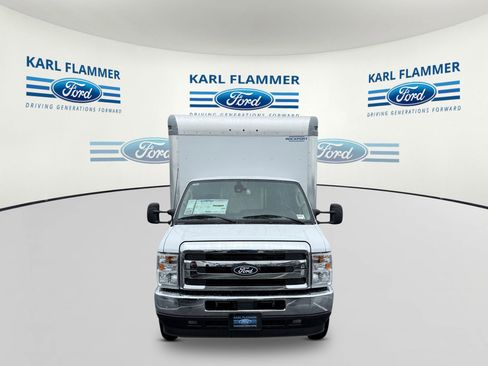 New 2026 Ford E-450 and Econoline 450 Super Duty w/ Power Equipment Group RWD image 6