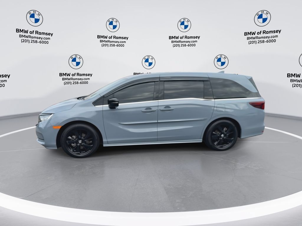 Used 2024 Honda Odyssey Sport image 5