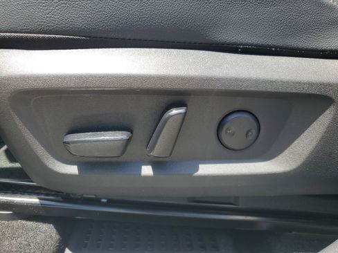 Certified 2023 Nissan Rogue SL image 11