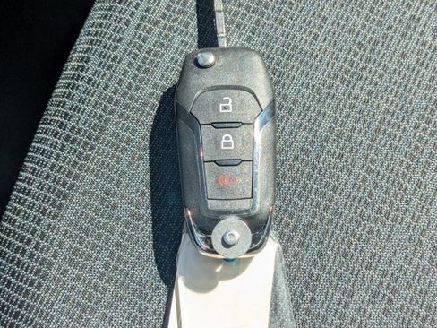 New 2026 Ford Maverick XL image 29