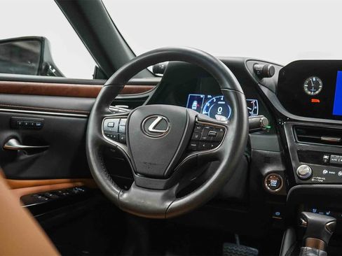Used 2023 Lexus ES 350 w/ Premium Package image 15